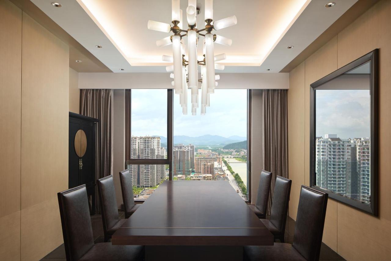 Sheraton Yunfu Xinxing Hotel Kültér fotó